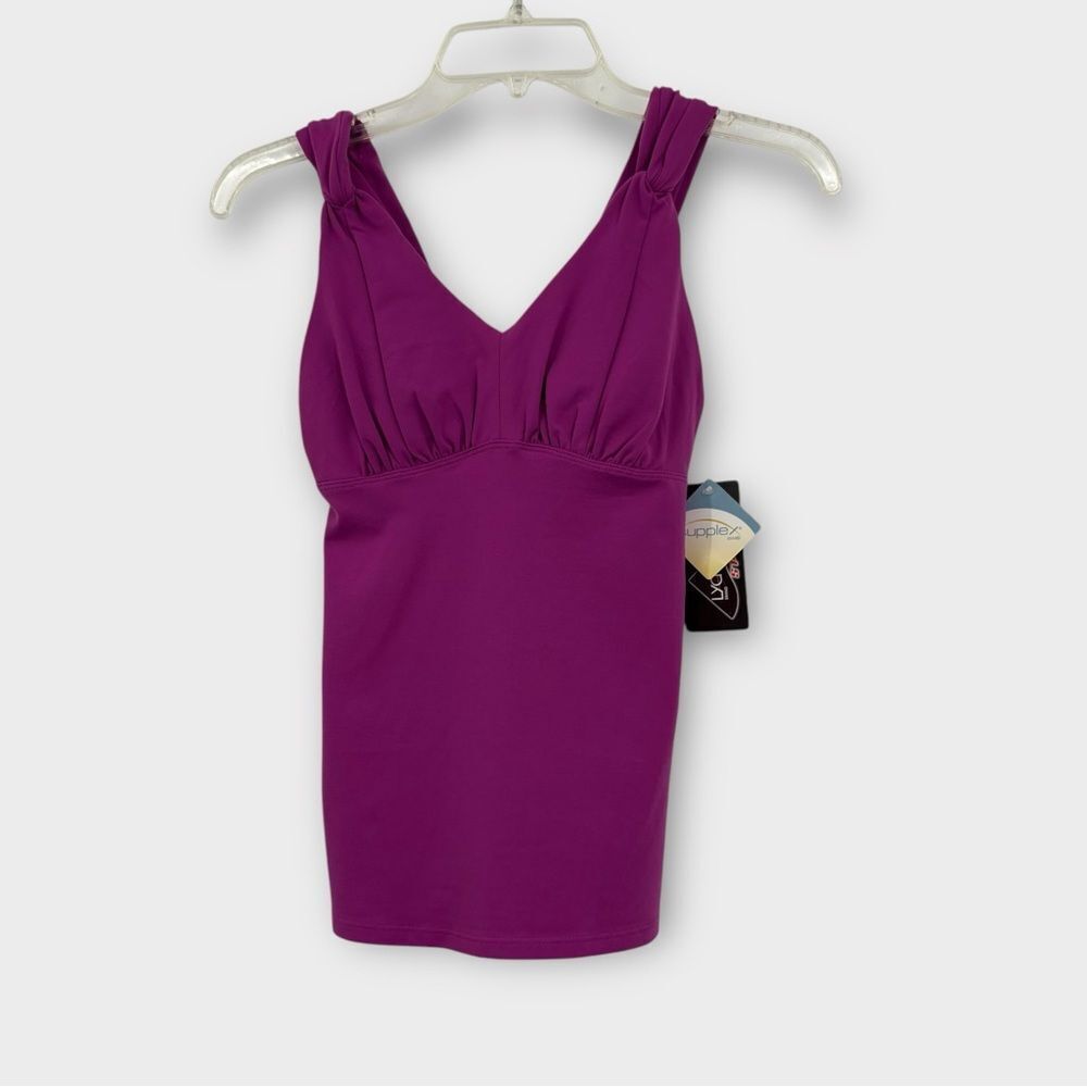 Athleta Bella‎ Yoga Tank in Magenta Women’s Size XXS NWT